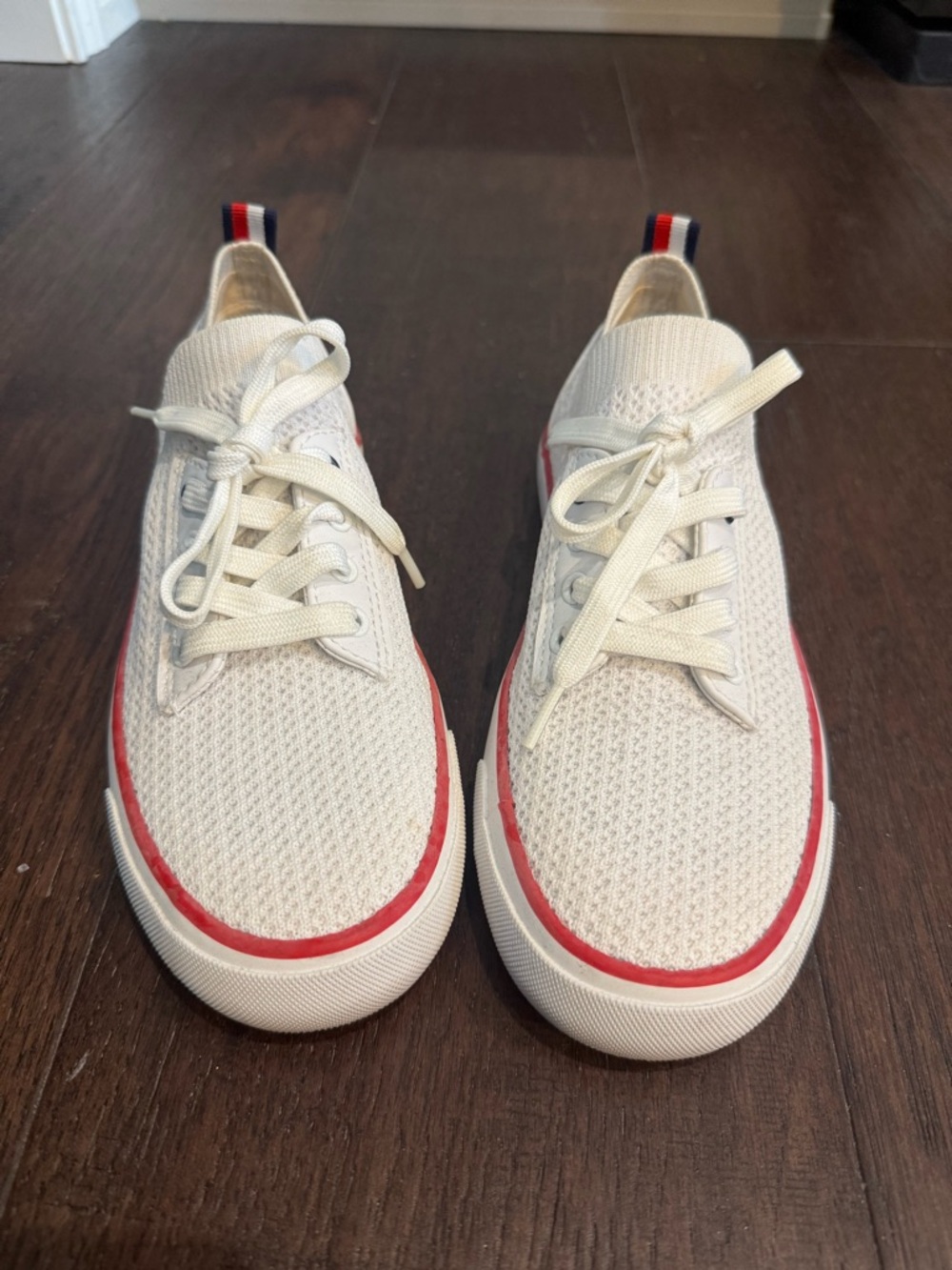 Tommy Hilfiger Cream Knit Lace-Up Sneakers with Red Trim